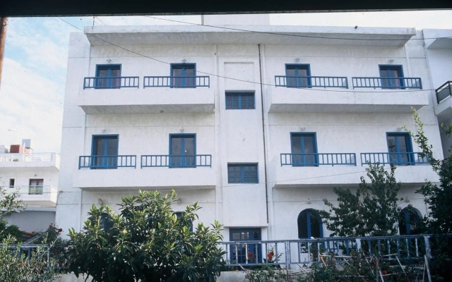 Friday Hotel
