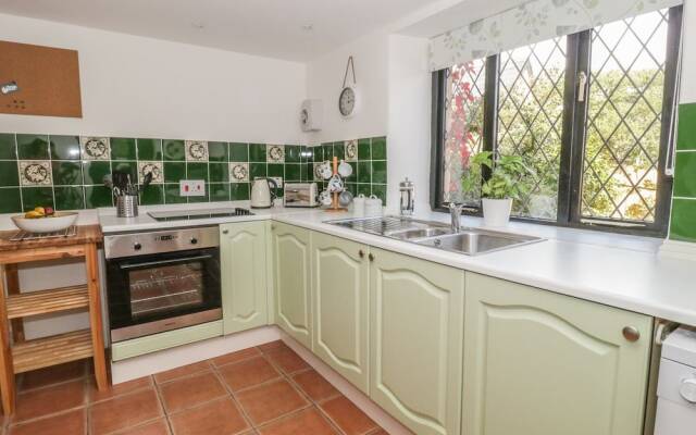 Barn Court Cottage
