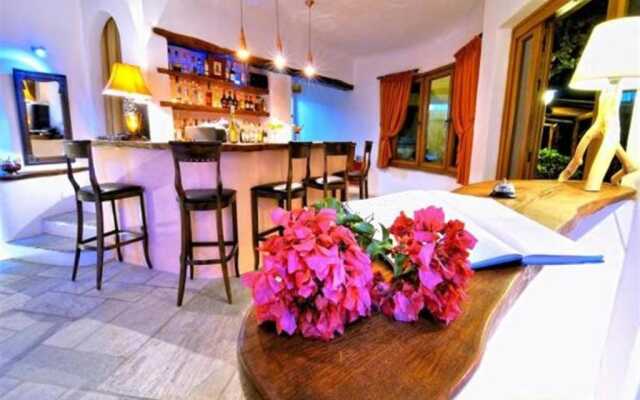Hotel Alkifron Kala Nera