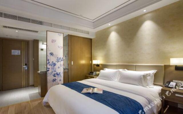Heyuan Holiday Hotel
