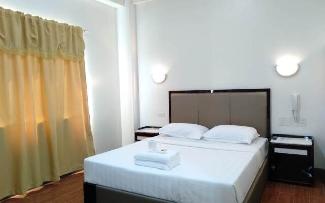 Meaco Royal Hotel- Aparri