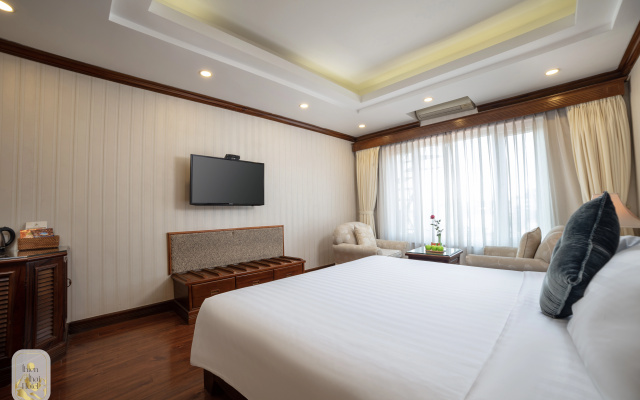 Thien Thai Hotel – Guest Rooms – Hanoi