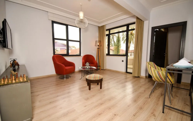 Cozy Flat near Hadrian's Gate - Mimoza