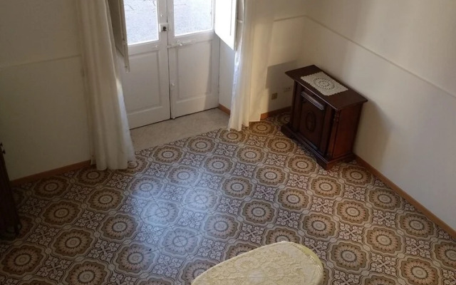 "house in Mascali No01"