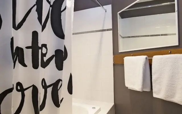 Acacia 2 - Luxurious Holiday Townhouse