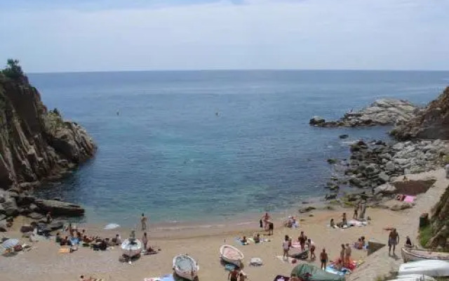 LETS HOLIDAYS SEA VIEWS APARTMENT in SA GABARRA