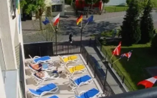 Relax Inn Health & Spa