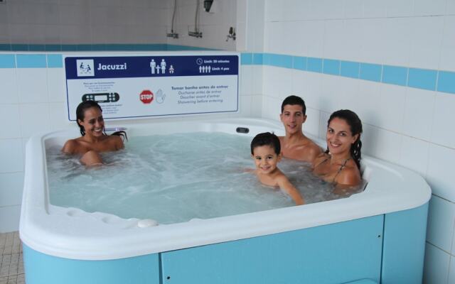 Hotel Feira Pedra Bela