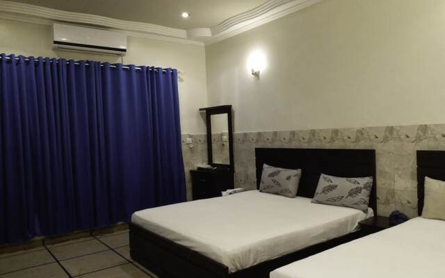 Elegant Palace Guest House