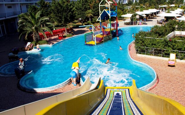 AF Hotel Aqua Park