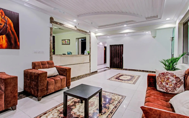 OYO 590 Diala Furnished Apartments