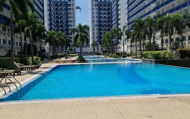 Sea Residences - Condo R Us