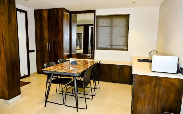 The Zims Luxor Resort