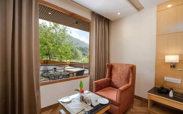 Mulberry Resort & Spa