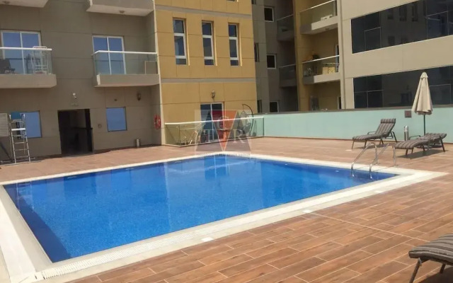 Studio Apartment in Silicon Gates 4