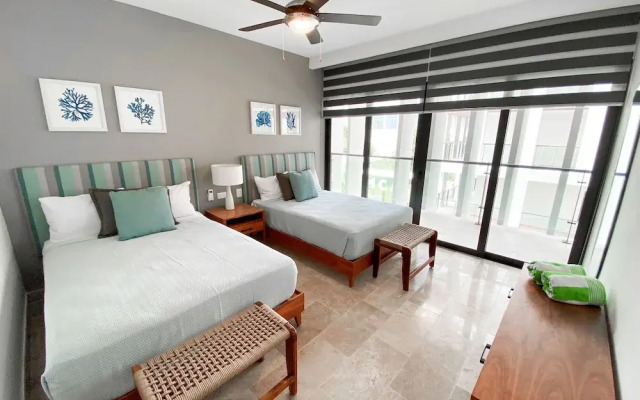 CASA DOS ABEJAS by Serenada