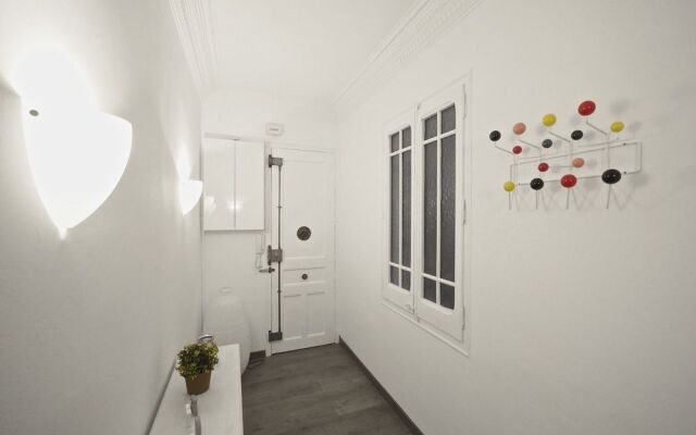 The White Flats Eixample