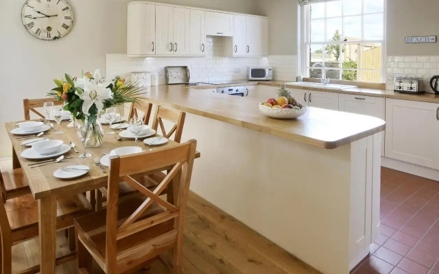 Yerborough Cottage