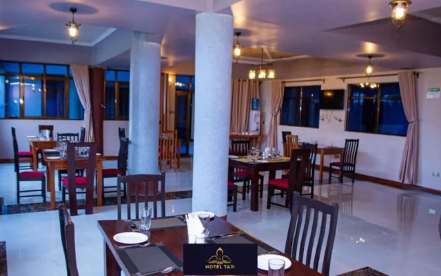 Hotel Taji