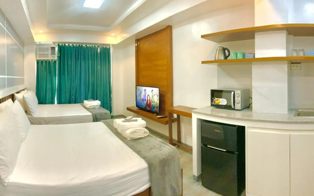 Cozy Unit at the heart of Balanga City