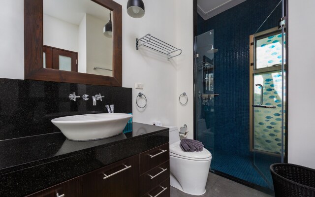 Niche Villas by TropicLook