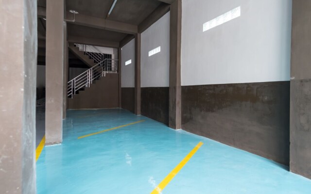 OYO 1177 Wbs Residence