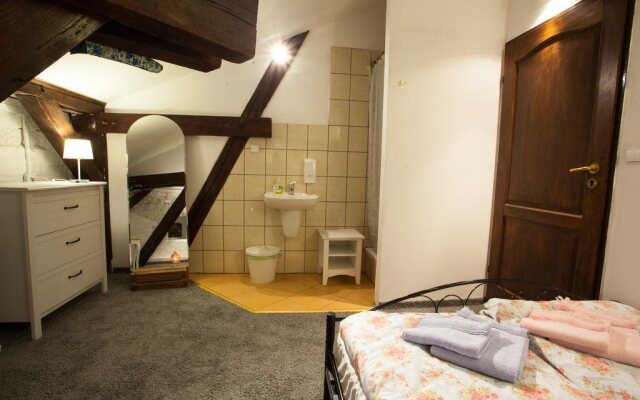 Locomotive Hostel