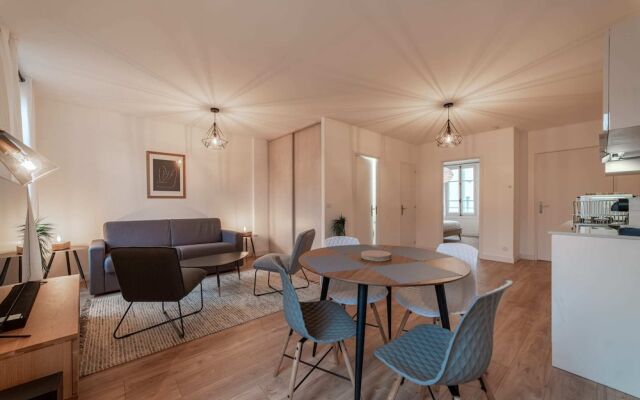 Le 37 Private apartment