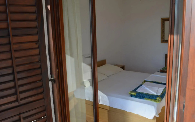 Jozo - 150 m From Pebble Beach - A2