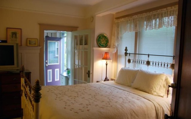 Trutch Manor