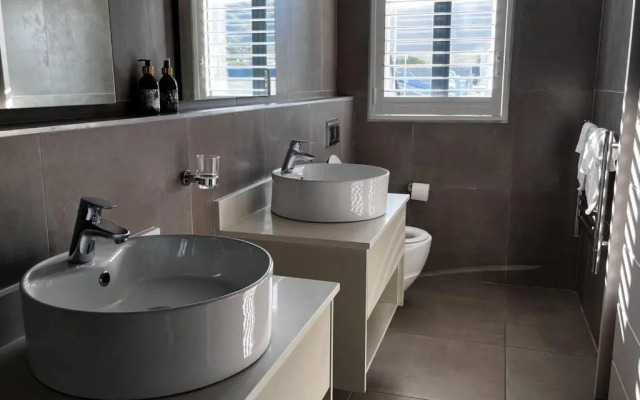 Hermanus Waterfront Apartment No.19