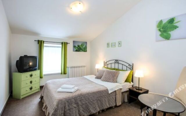 The Secret Garden Apartment Jozefa