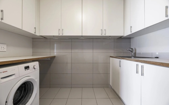 22 Glen Road Sea Point