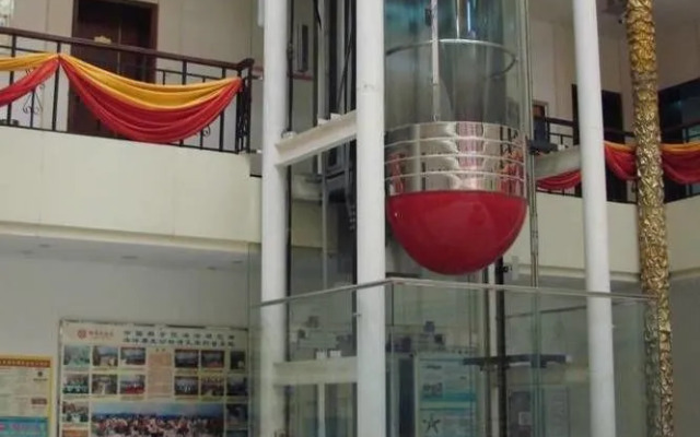 青岛西岭大酒店