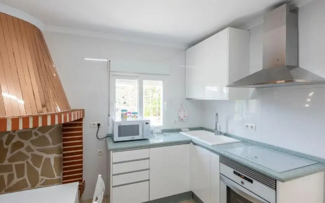 Villa Felicidad Sayalonga by Ruralidays