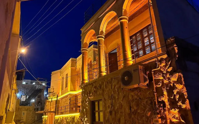 Zumrut Anka Cave Hotel
