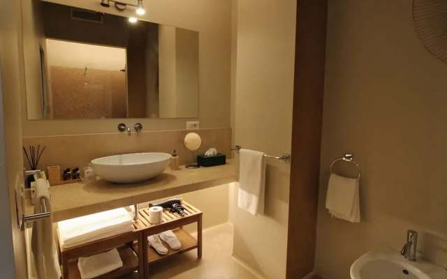 Domus 21 Luxury Suites