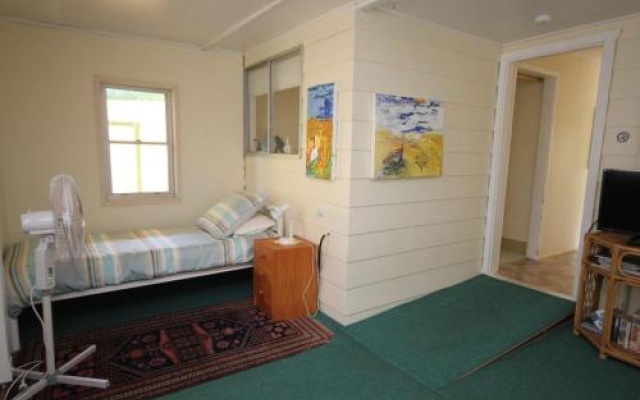 North Haven Sea Breeze – Guest Rooms – North Haven