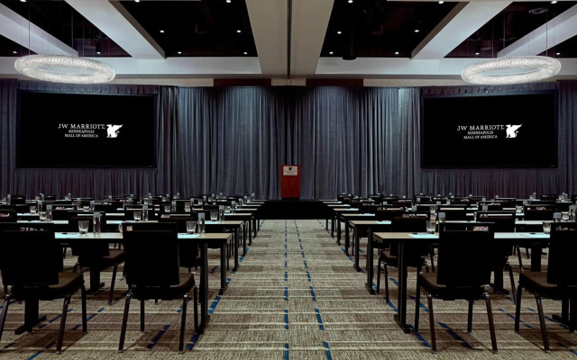 JW Marriott Minneapolis Mall of America