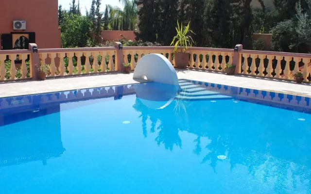 Villa Guest