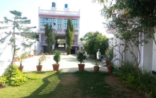 Amar Deep Palace