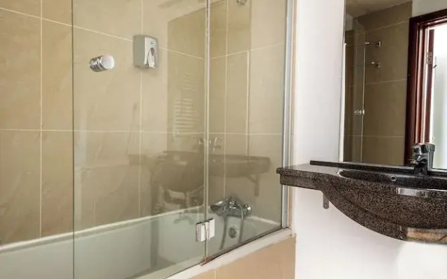 Victoria Central Apartments By CityBookings