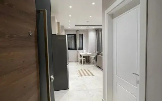 090 Apartments