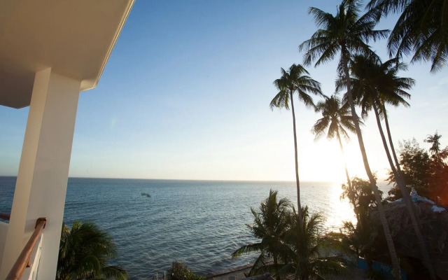 Pacific Beach Resort