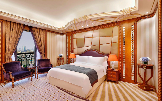 The Ritz-Carlton, Jeddah - Image 3