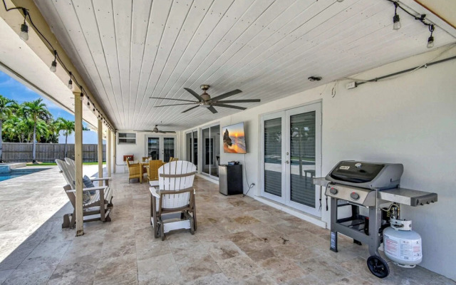 Dolphin Villa Private Pool!