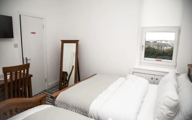 Maze Rented Accommodation