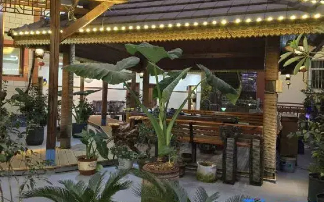 Menglian  xiang Si Yuan Hotel