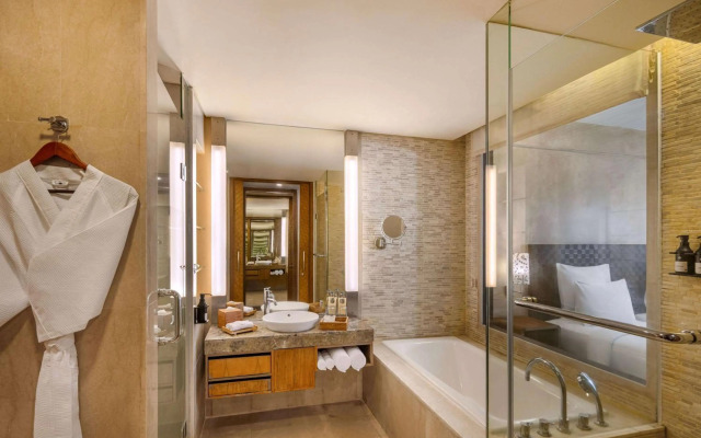 Pullman Bali Legian Beach