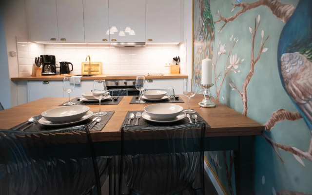 Neu - Privatsphäre im Kutscherhaus der Villa Golding